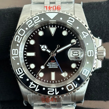 Black GMT – The Trailblazer’s Companion - Fairwood Watch Co.